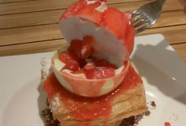 red mango & cacao green