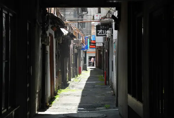 南北貫通できる路地