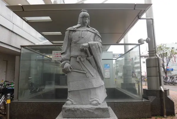 三国志等身大石像「周瑜」