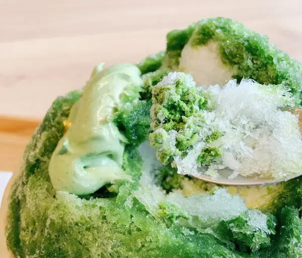 中にも抹茶のアイスが💛