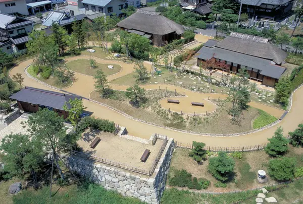 まいづる公園