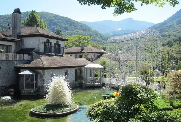 箱根ガラスの森美術館