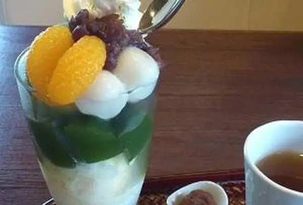 牛島製茶 筑後けやき通り店＆和cafe Leaf Heart