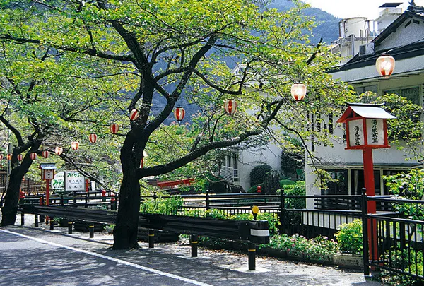 河鹿荘
