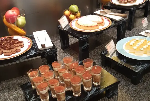 ランチビュッフェ