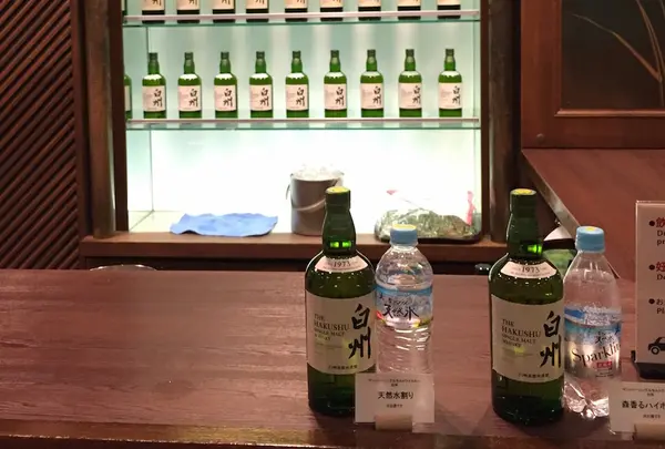 試飲できるウィスキーは白州