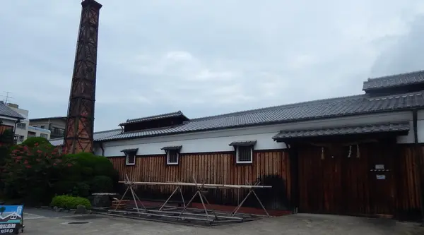 酒造場のレンガの煙突