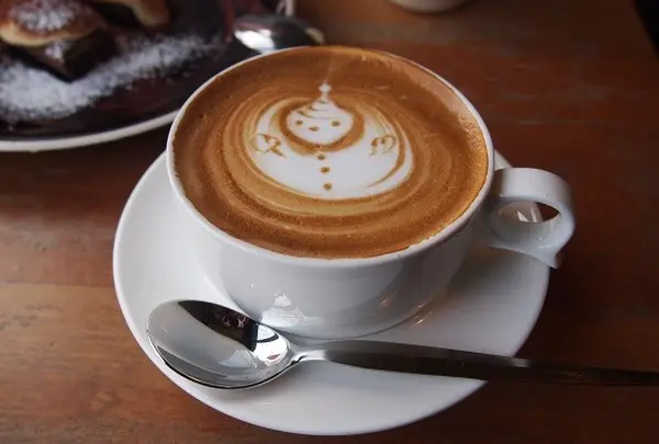 カフェラテ