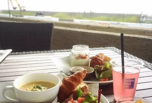 サザンビーチカフェ