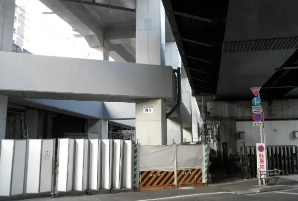 東京／神田間は日本でも他に類を見ない五複線に！