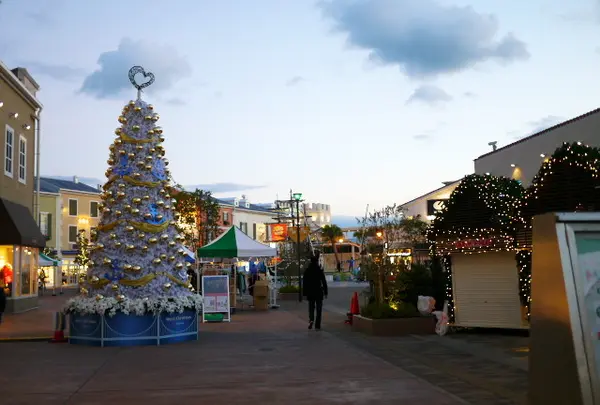 夜はイルミネーション