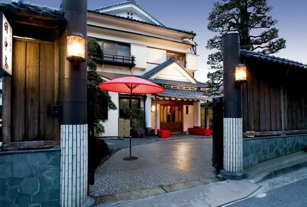 割烹 田中家