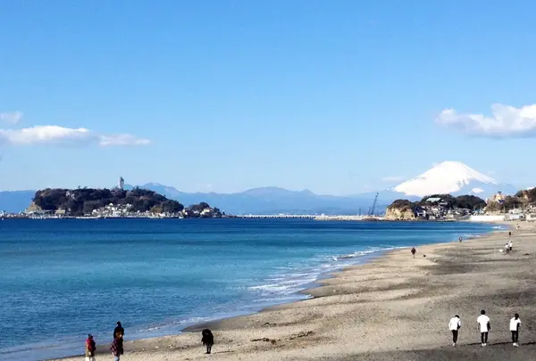 七里ヶ浜からの富士