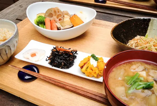 BROWN Rice Cafe