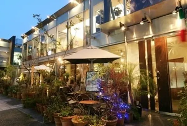 FlamingoCafe GLASSAREA 青山