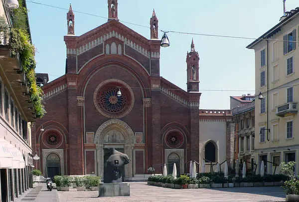 サンタ・マリア・デル・カルミネ教会