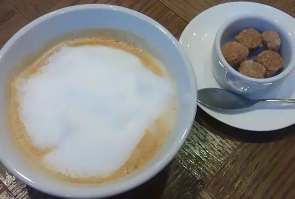 カフェラテ