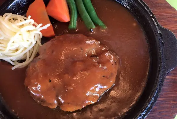デミグラスハンバーグ