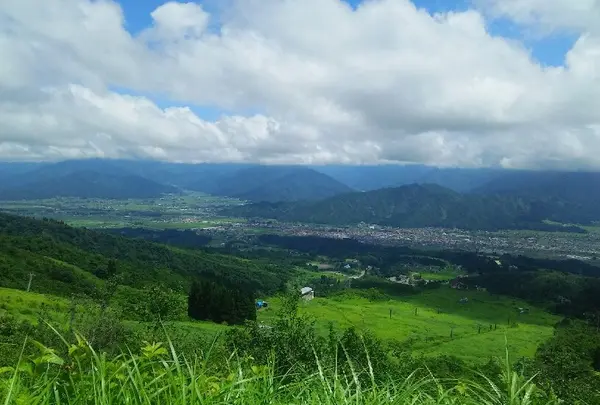 魚沼スカイライン～六日町展望台より～