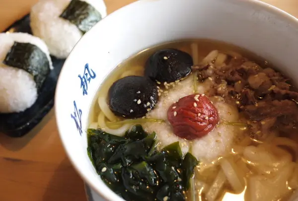 西脇名物　へそうどん