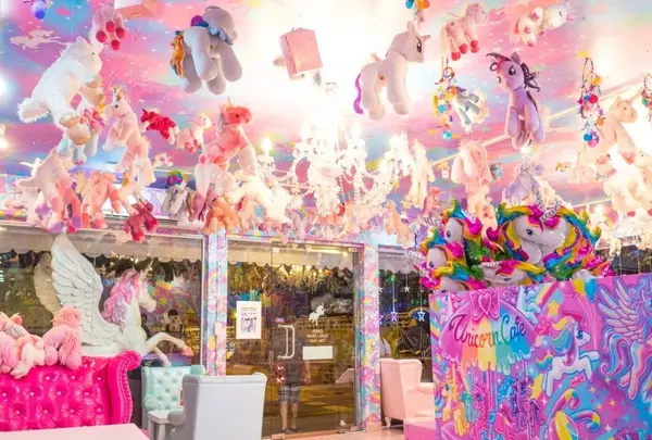 Unicorn Cafe