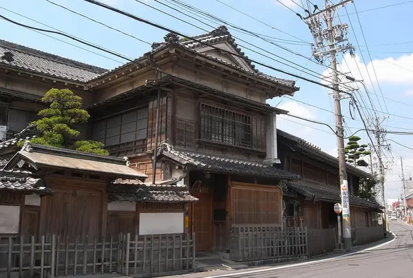 古い建物