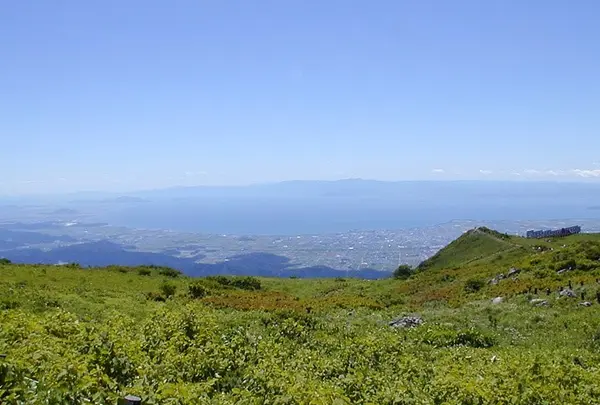 琵琶湖が一望できる