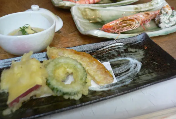野菜の天ぷらなど