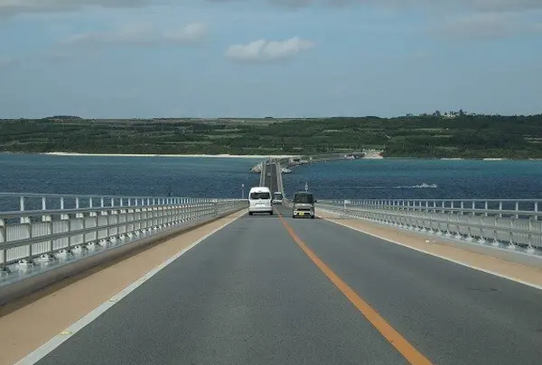 車の中から