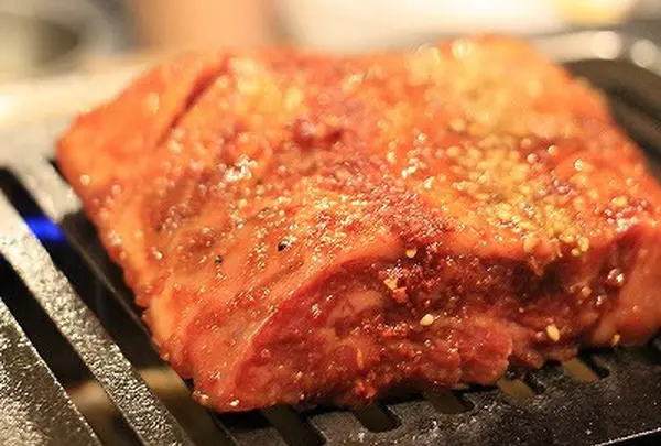 大阪焼肉ホルモン ふたご 中目黒本館