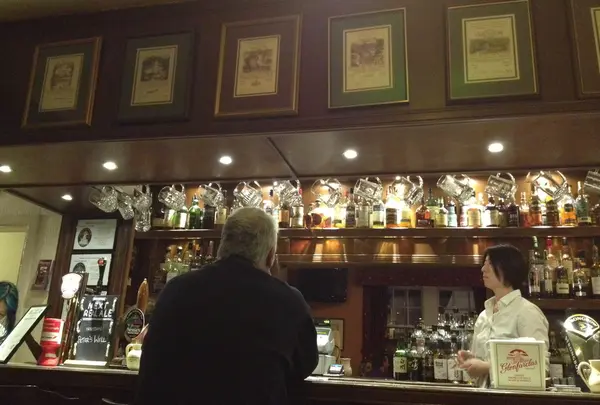 日本人バーテンダー