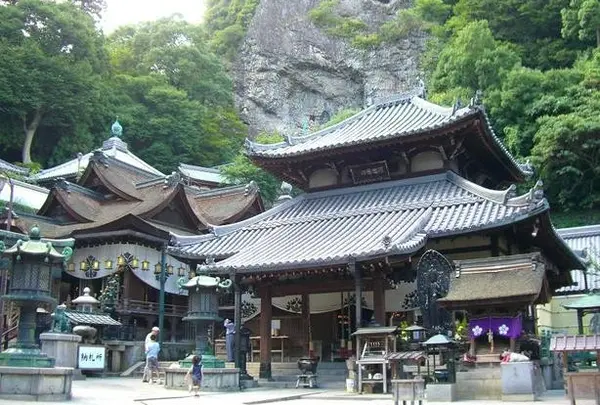 宝山寺（生駒聖天）