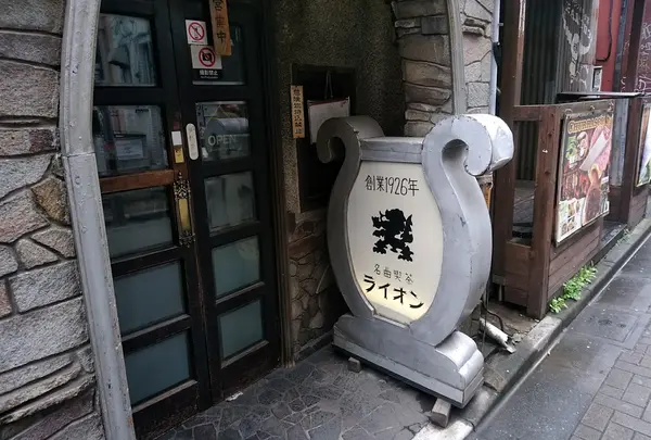 クラッシックを聴きながら