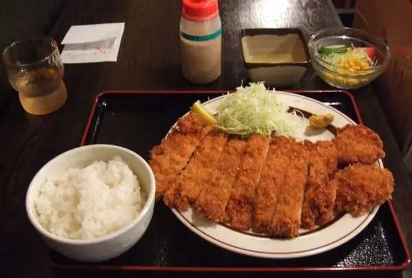 まんぷく食堂