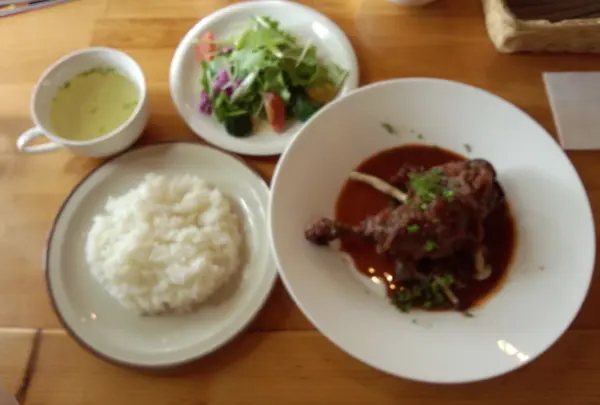 トランブルー 大農前店
