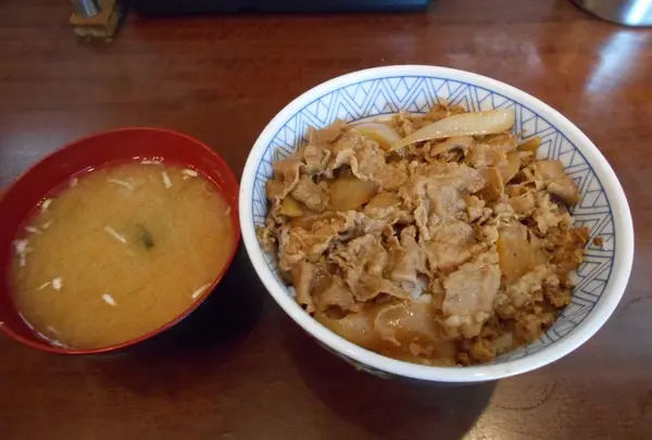 牛丼 380円