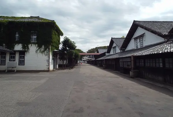 山居倉庫