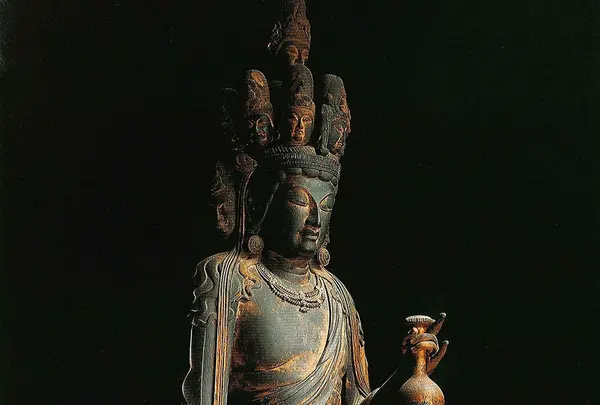 渡岸寺「十一面観音」