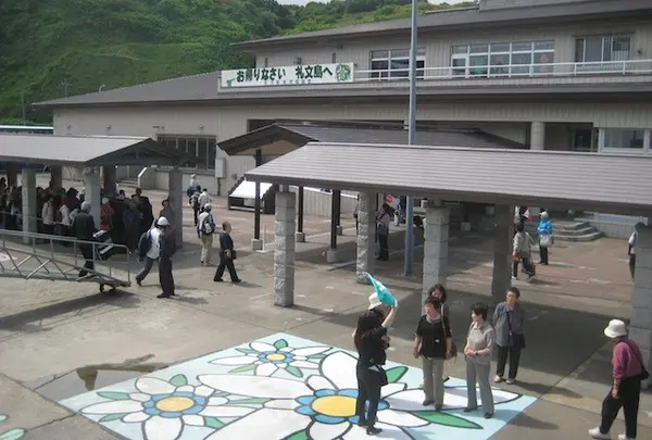 礼文島香深港