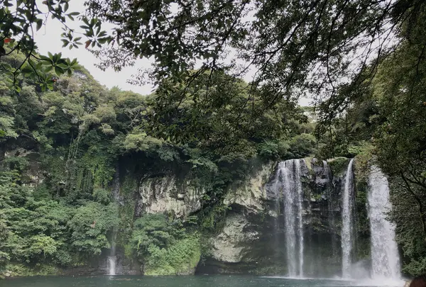 Cheonjiyeon Waterfall