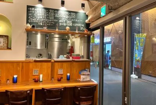 カレーとチャイの店紅屋