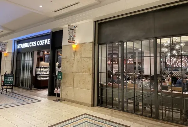 スターバックス コーヒー 丸の内ビル店の写真・動画_image_1345056