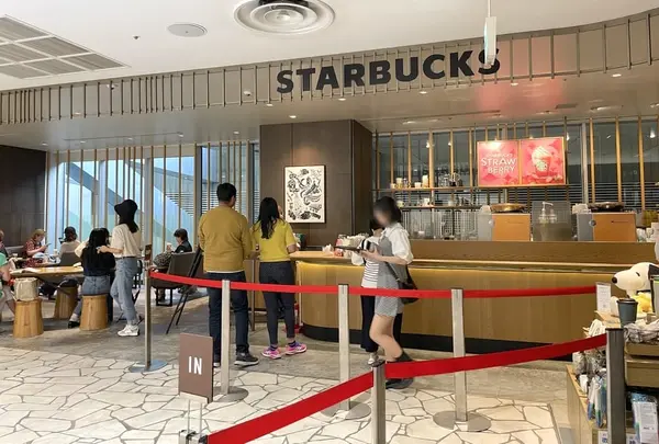 スターバックスコーヒー渋谷ヒカリエ ShinQs店の写真・動画_image_1370092