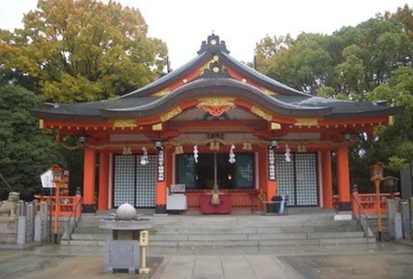 片山神社