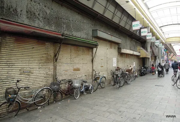 鶴見橋三番街商店街