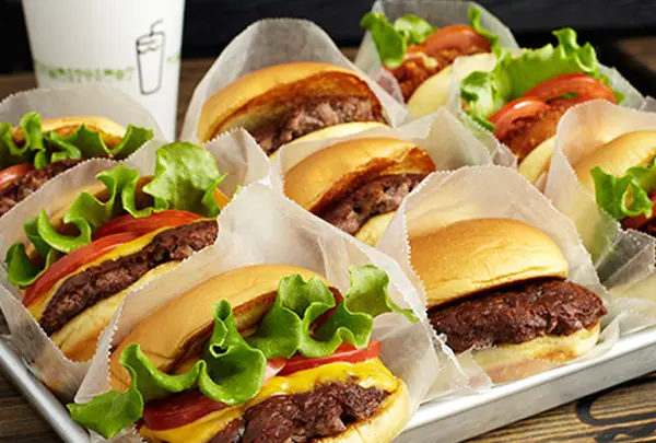 シェイクシャック アトレ 恵比寿店 （SHAKE SHACK） 