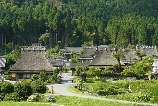 かやぶきの里