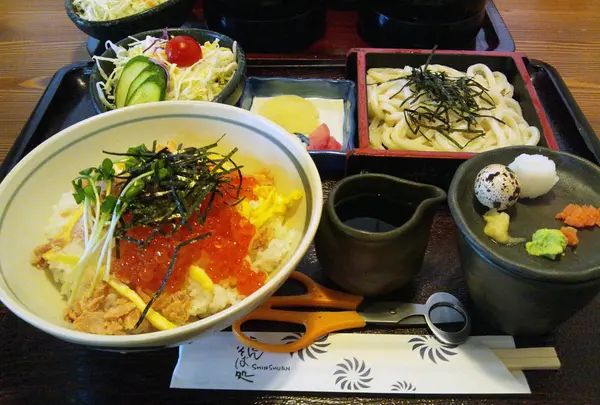 信洲庵中浜本店