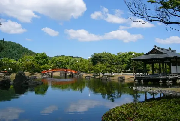 紫式部公園