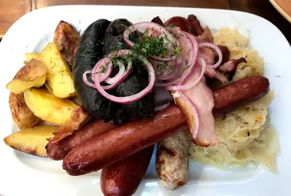 Golden Piglet Inn - True Estonian cuisine